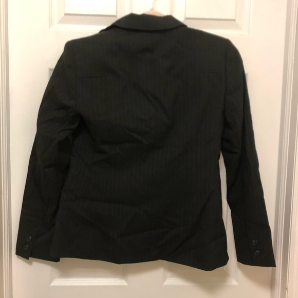 Brand new blazer - Picture 2 of 4